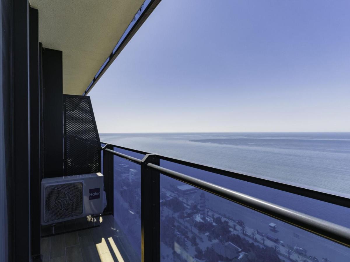 Black Sea Apartment In Orbi City Batumi Exterior photo